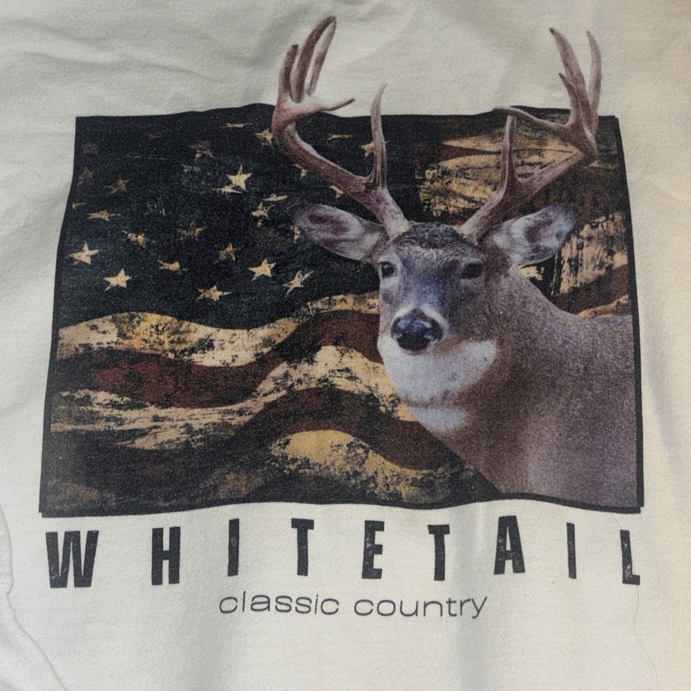 Whitetail Deer Sweatshirt USA Flag Hunting Graphic Gildan Medium